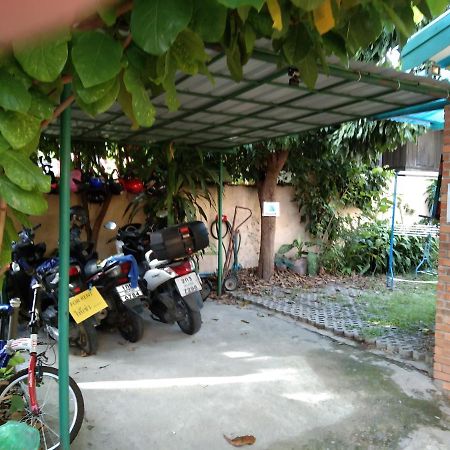 Dutch Cosy Home Chiang Mai Eksteriør bilde